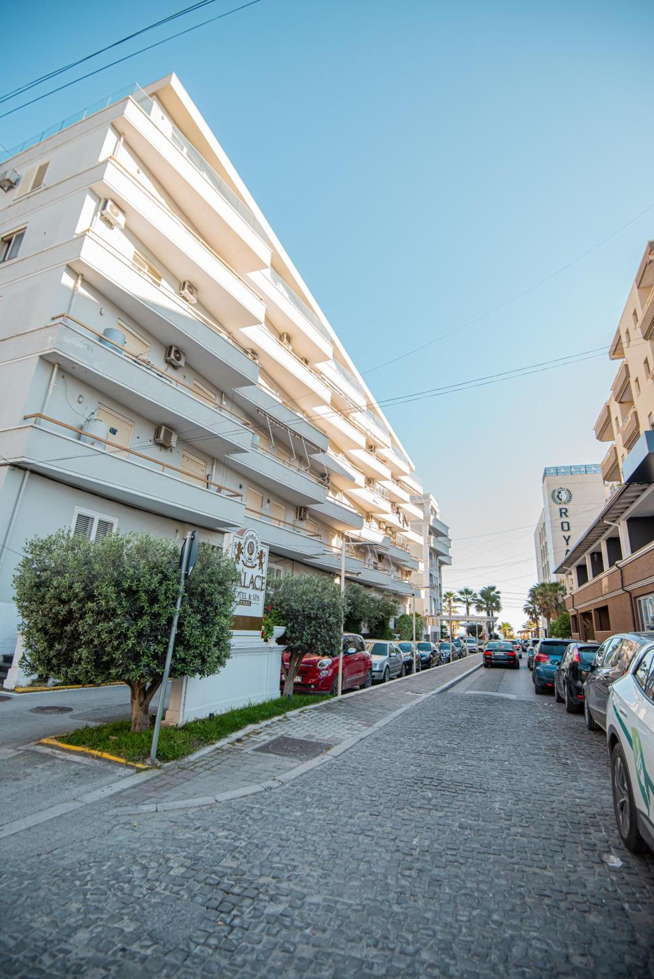 Vivi'S Seaside Apartment Durrës Extérieur photo